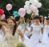 В Менделеевске прошел грандиозный «Парад невест»